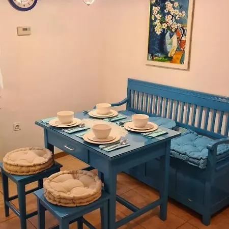 Bamboo 5 Apartment